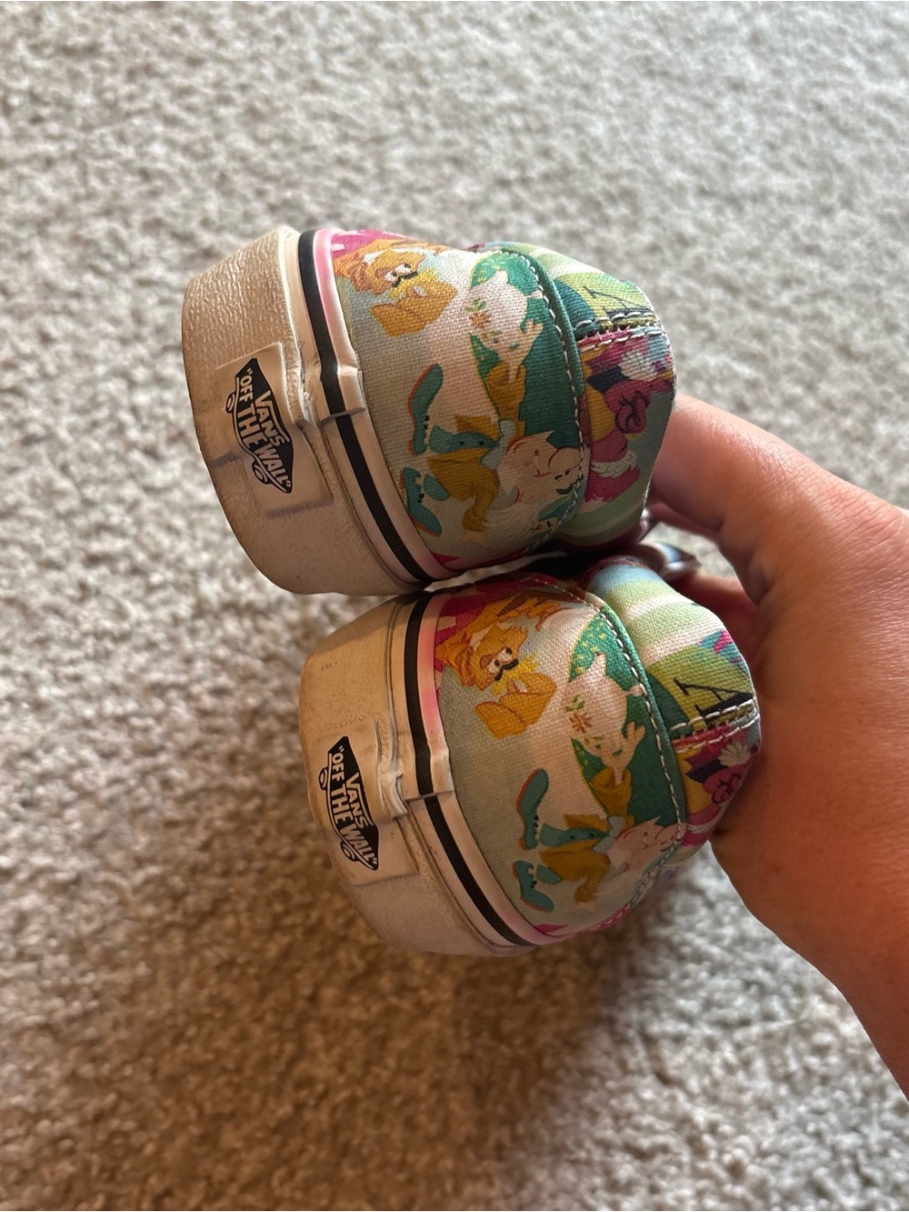 Vans Alice in Wonderland Slip-On Sneakers Sz 10 Women RARE Disney World Land - Picture 7 of 9